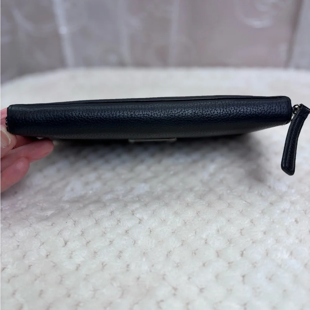 Kenneth Cole New York Black Pebbled Leather Women’s Zip Around Wallet